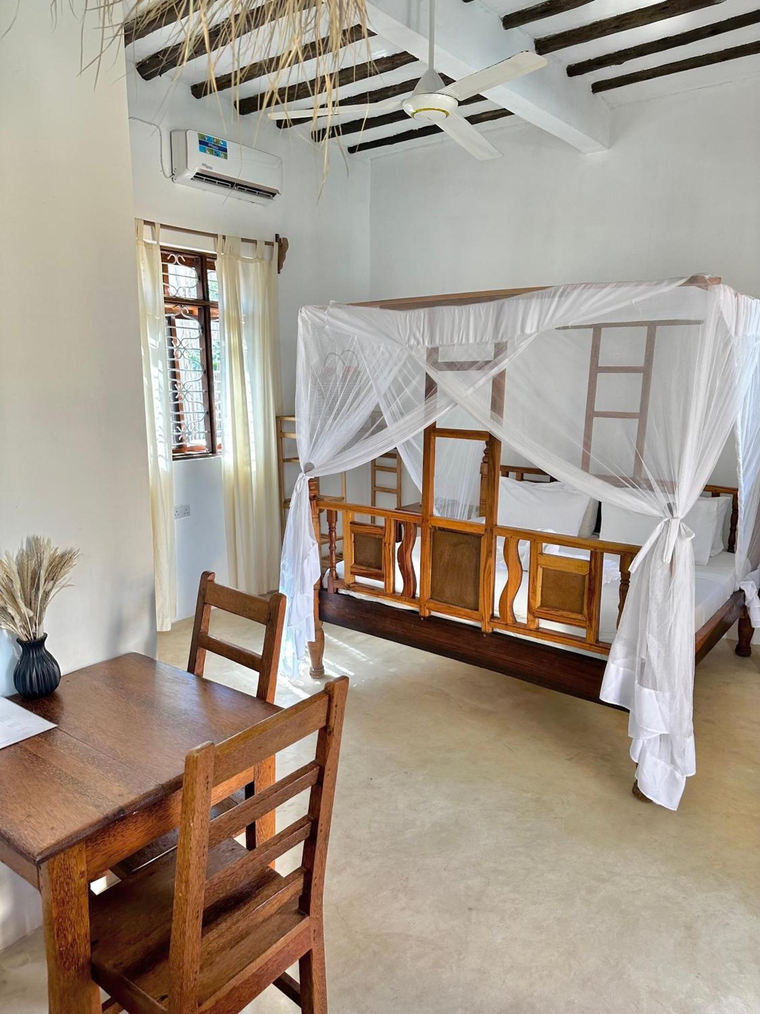 Chokoro House Hotel Paje Exterior photo